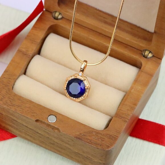 "Royal Purple Gemstone Pendant in Gold Octagon Frame, XPPT1390 - Picture 4 of 13